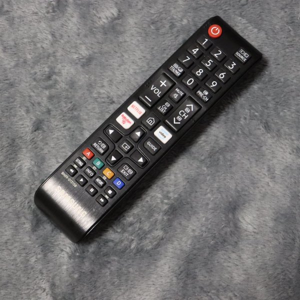 SAMSUNG TV / Remote Control / Fernbedienung / BN59-01315B /